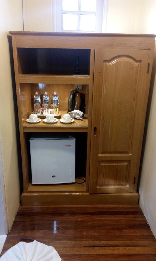 Hotel Juno Pakokku Pokoj fotografie