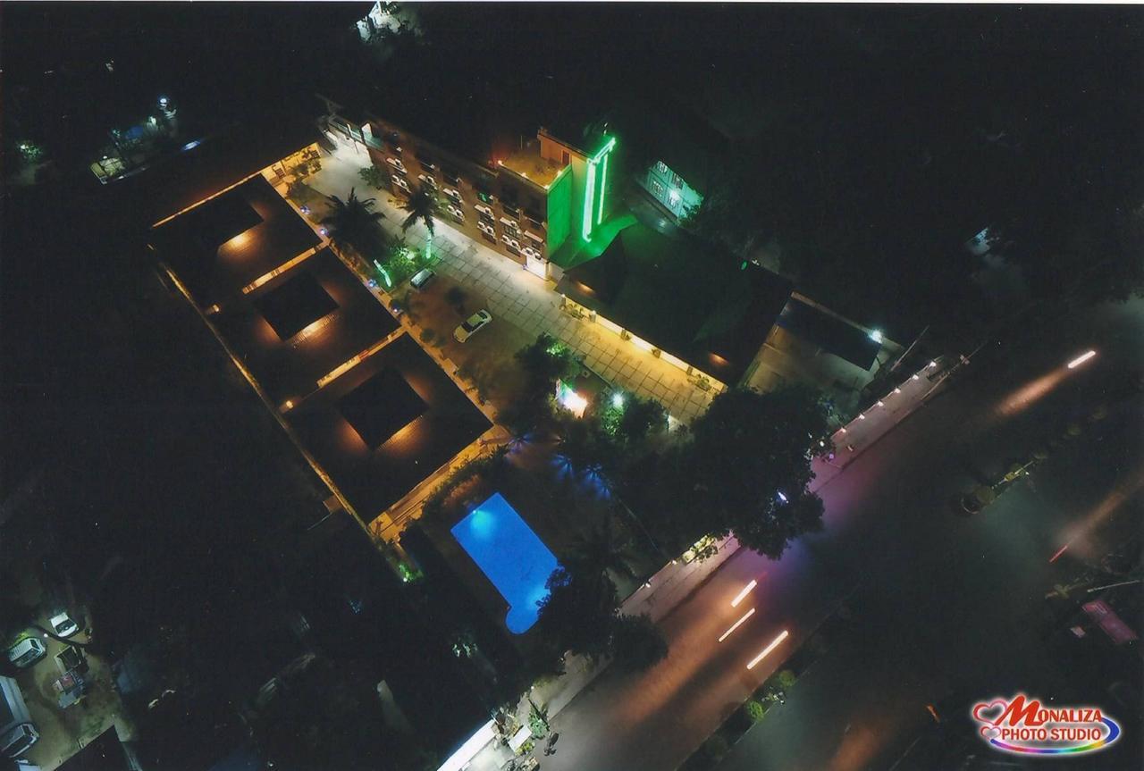 Hotel Juno Pakokku Exteriér fotografie